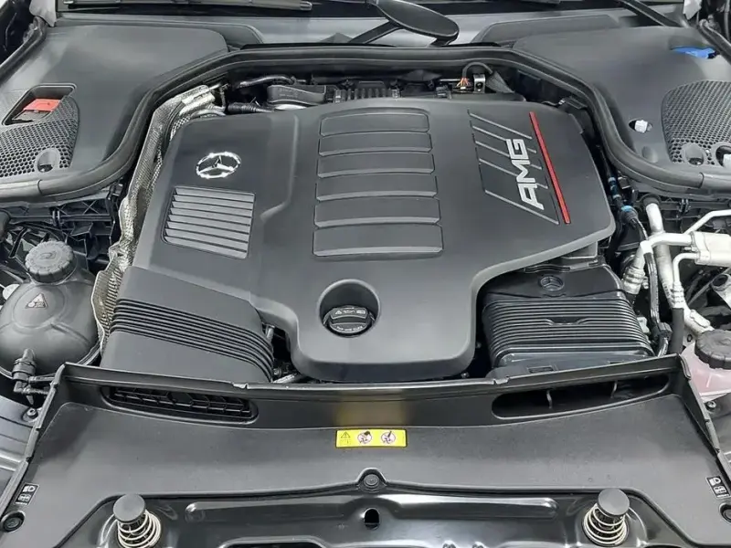 2025 Mercedes-Benz AMG GT с пробегом 5 769 км