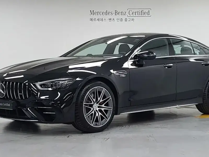 2025 Mercedes-Benz AMG GT с пробегом 318 км