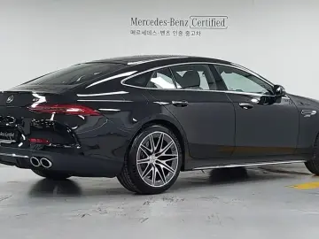 2025 Mercedes-Benz AMG GT с пробегом 318 км