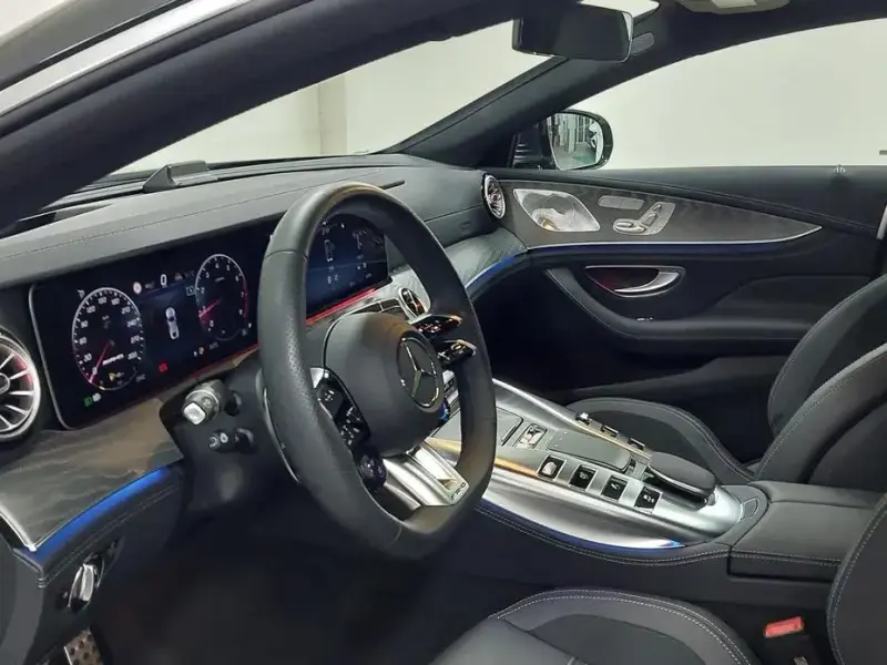 2025 Mercedes-Benz AMG GT с пробегом 5 769 км