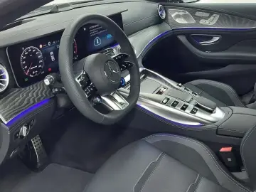 2025 Mercedes-Benz AMG GT с пробегом 318 км