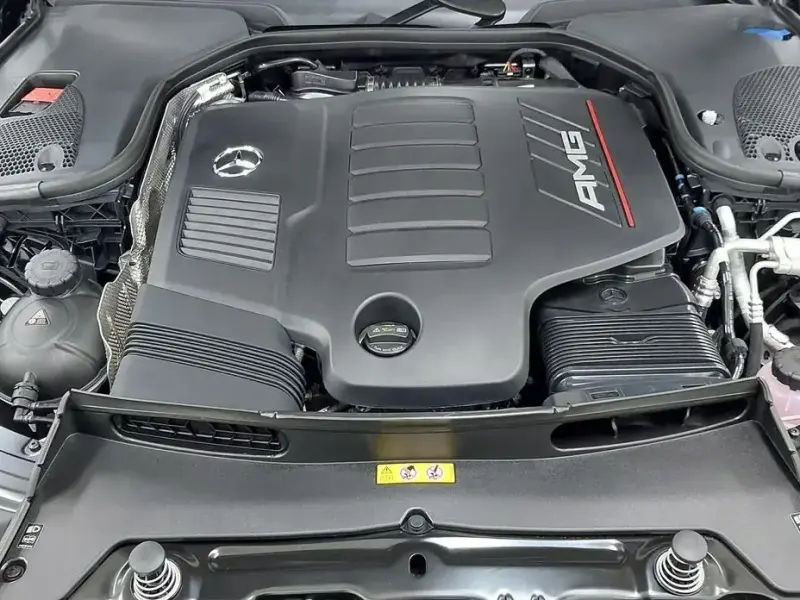 2025 Mercedes-Benz AMG GT с пробегом 712 км