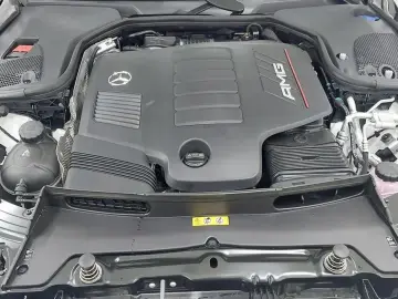 2026 Mercedes-Benz AMG GT с пробегом 25 км