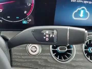 2025 Mercedes-Benz AMG GT с пробегом 712 км