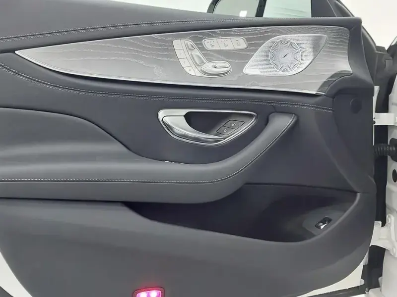 2026 Mercedes-Benz AMG GT с пробегом 25 км