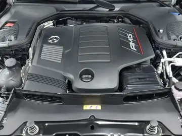 2025 Mercedes-Benz AMG GT с пробегом 50 км