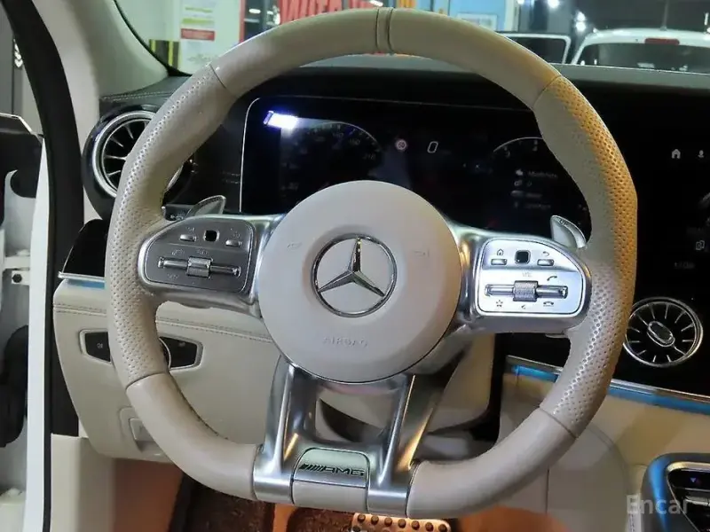2021 Mercedes-Benz AMG GT с пробегом 44 663 км