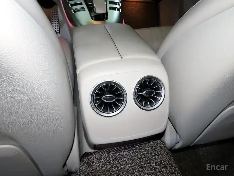 2021 Mercedes-Benz AMG GT с пробегом 44 663 км