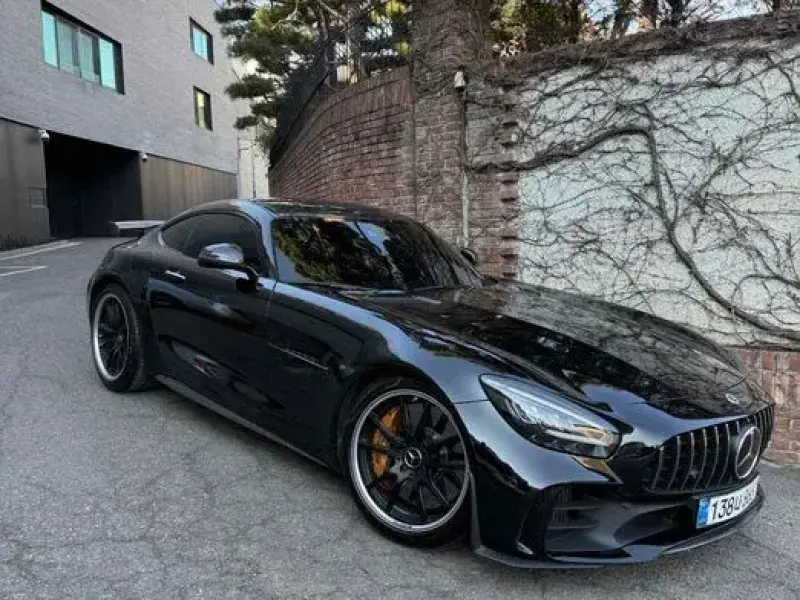 2021 Mercedes-Benz AMG GT с пробегом 5 000 км