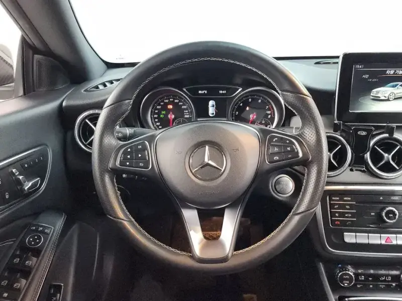 2017 Mercedes-Benz CLA с пробегом 117 136 км