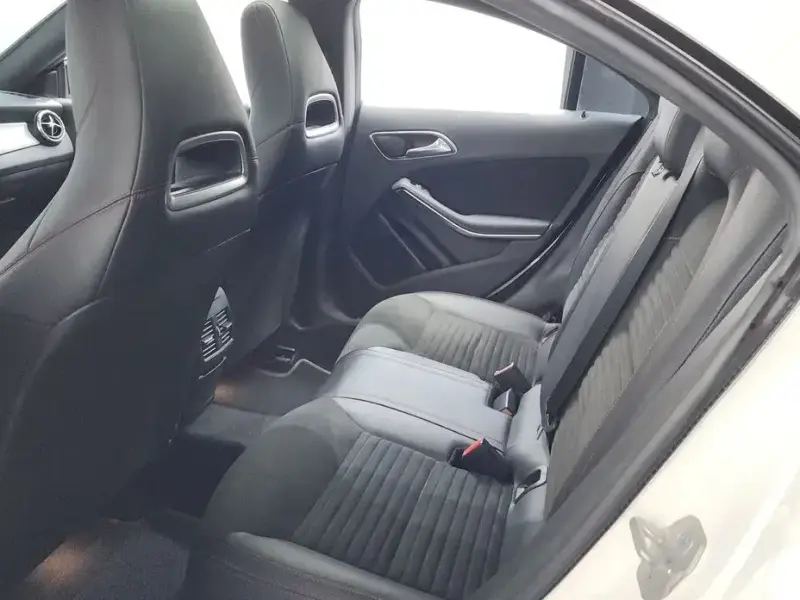 2017 Mercedes-Benz CLA с пробегом 141 175 км