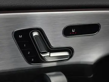 2021 Mercedes-Benz CLA с пробегом 29 274 км