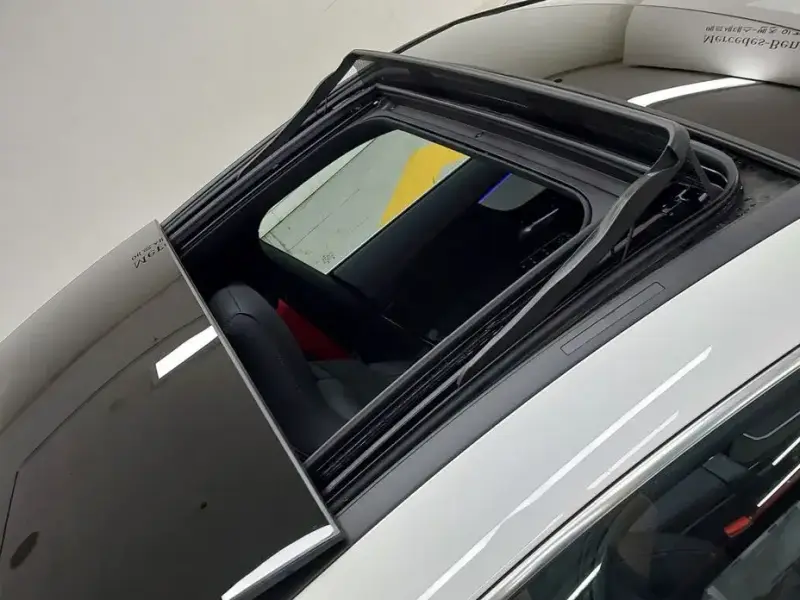 2025 Mercedes-Benz CLA с пробегом 29 км