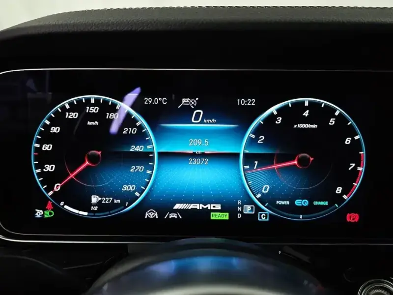 2021 Mercedes-Benz AMG GT с пробегом 23 072 км