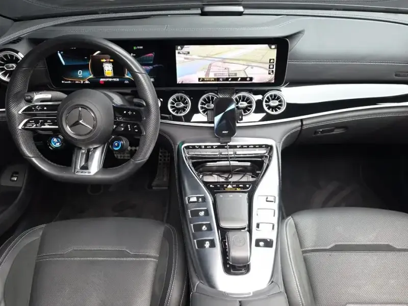 2022 Mercedes-Benz AMG GT с пробегом 9 777 км