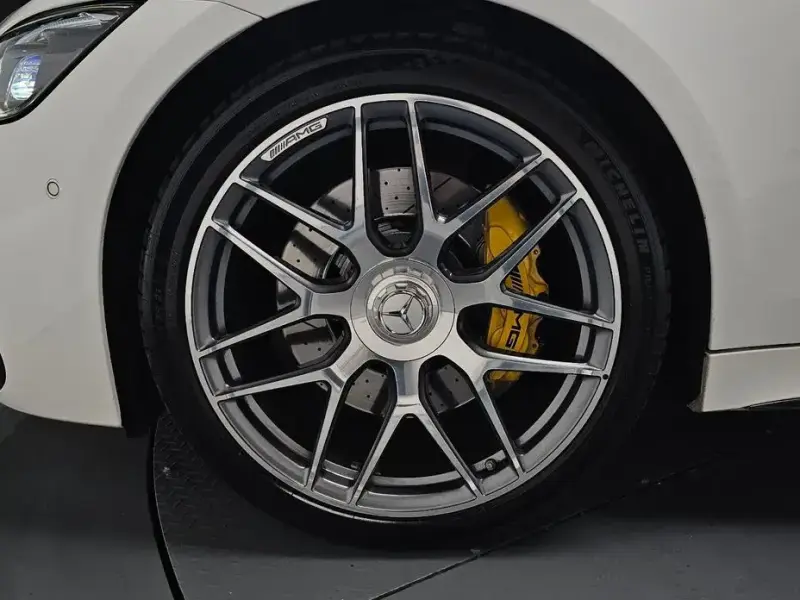 2023 Mercedes-Benz AMG GT с пробегом 28 055 км