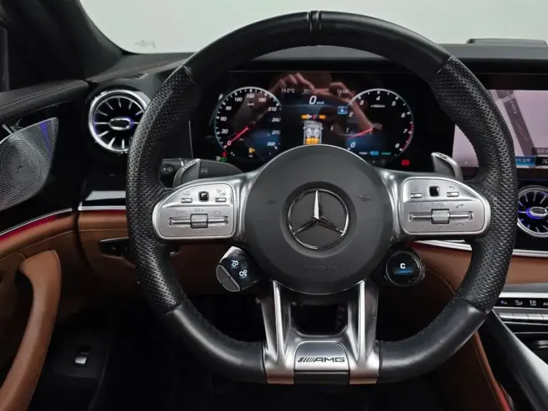 2021 Mercedes-Benz AMG GT с пробегом 34 487 км