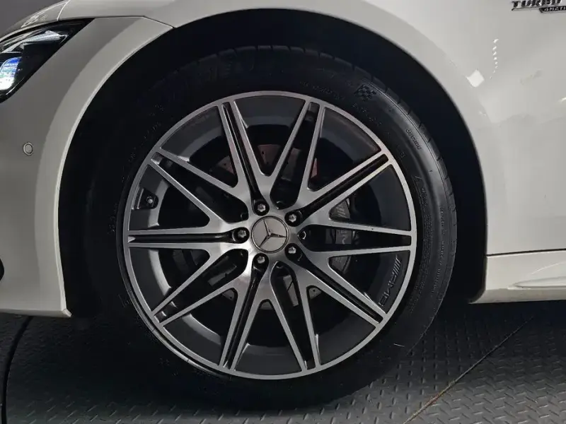 2022 Mercedes-Benz AMG GT с пробегом 41 825 км