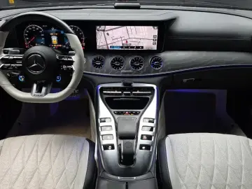2022 Mercedes-Benz AMG GT с пробегом 65 915 км