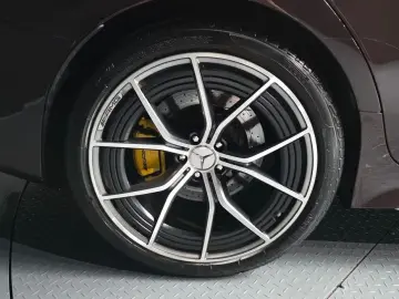 2022 Mercedes-Benz AMG GT с пробегом 65 915 км