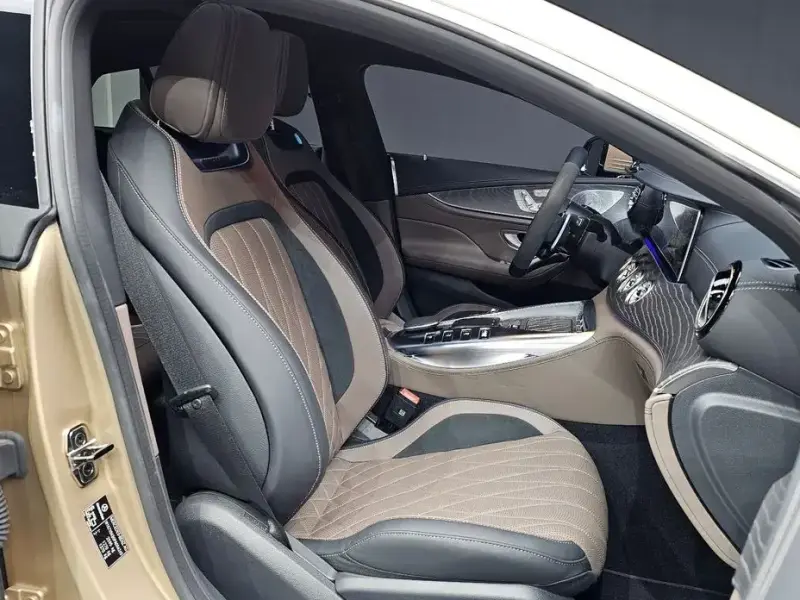 2023 Mercedes-Benz AMG GT с пробегом 4 124 км