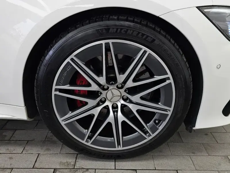 2023 Mercedes-Benz AMG GT с пробегом 56 403 км