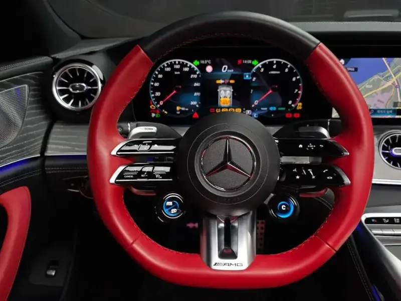 2022 Mercedes-Benz AMG GT с пробегом 12 703 км