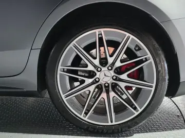2022 Mercedes-Benz AMG GT с пробегом 12 703 км