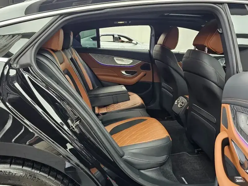 2023 Mercedes-Benz AMG GT с пробегом 14 403 км