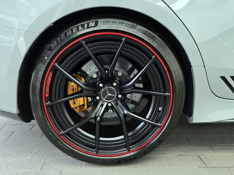 2023 Mercedes-Benz AMG GT с пробегом 3 525 км