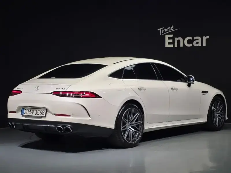 2022 Mercedes-Benz AMG GT с пробегом 82 298 км