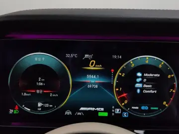 2021 Mercedes-Benz AMG GT с пробегом 69 708 км