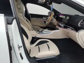 2021 Mercedes-Benz AMG GT с пробегом 69 708 км
