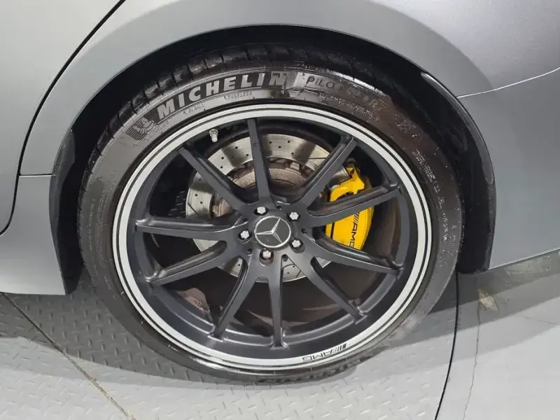 2022 Mercedes-Benz AMG GT с пробегом 34 371 км