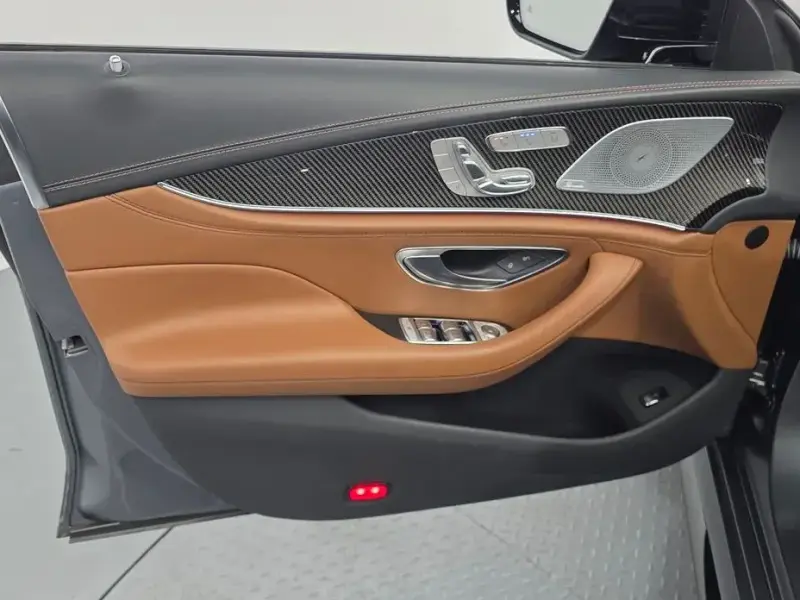 2022 Mercedes-Benz AMG GT с пробегом 34 371 км