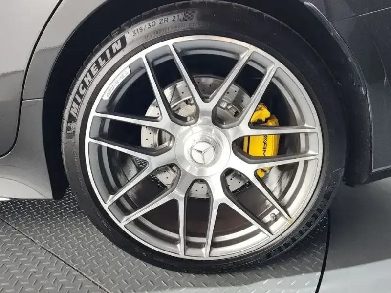 2023 Mercedes-Benz AMG GT с пробегом 21 250 км