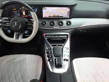 2022 Mercedes-Benz AMG GT с пробегом 48 264 км