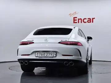 2024 Mercedes-Benz AMG GT с пробегом 10 377 км