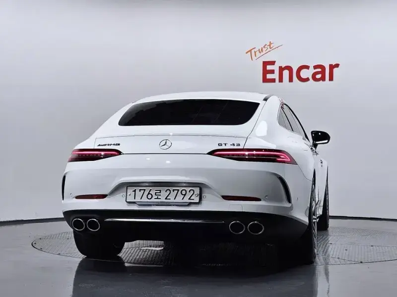 2024 Mercedes-Benz AMG GT с пробегом 10 377 км