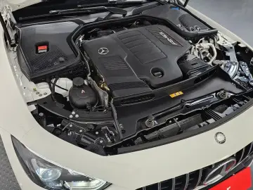 2024 Mercedes-Benz AMG GT с пробегом 10 377 км