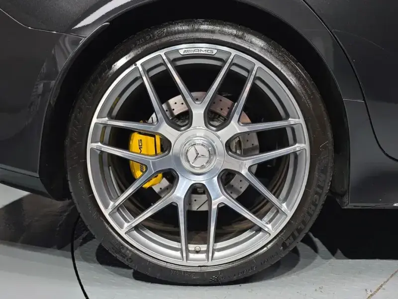 2023 Mercedes-Benz AMG GT с пробегом 27 311 км