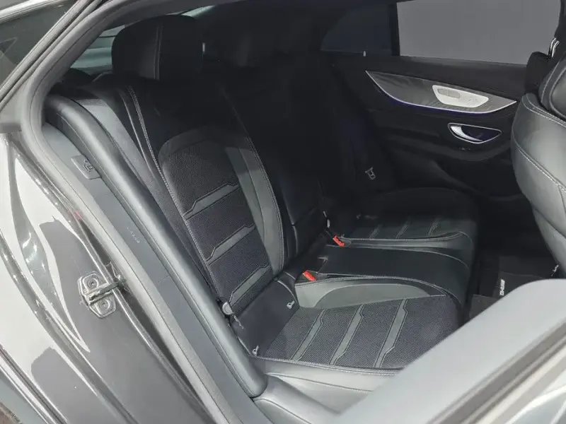 2023 Mercedes-Benz AMG GT с пробегом 27 311 км