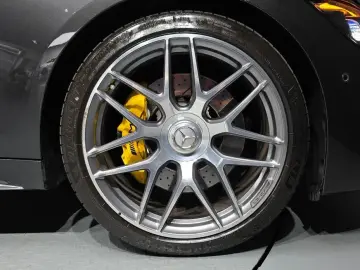 2023 Mercedes-Benz AMG GT с пробегом 27 311 км