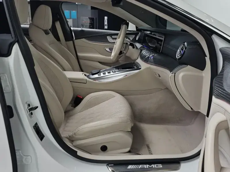 2023 Mercedes-Benz AMG GT с пробегом 28 793 км