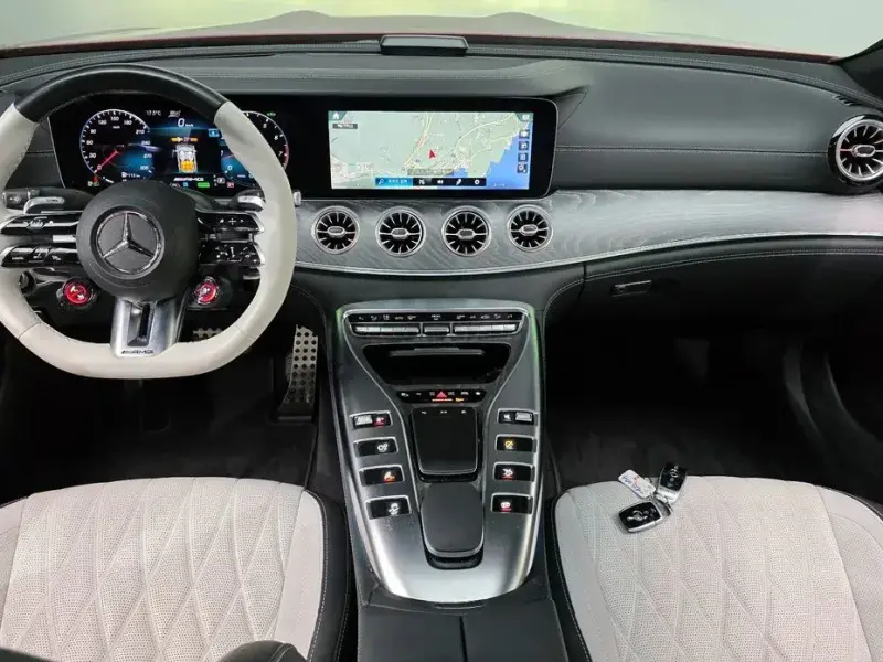 2023 Mercedes-Benz AMG GT с пробегом 6 064 км