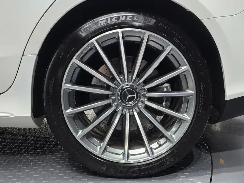 2021 Mercedes-Benz AMG GT с пробегом 91 357 км