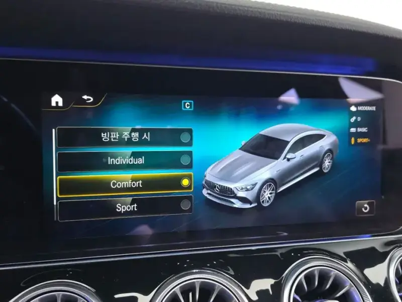 2021 Mercedes-Benz AMG GT с пробегом 91 357 км