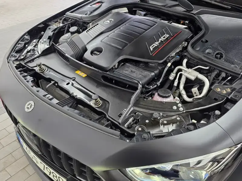 2022 Mercedes-Benz AMG GT с пробегом 10 366 км