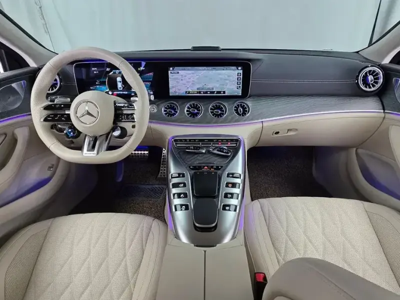 2022 Mercedes-Benz AMG GT с пробегом 10 366 км