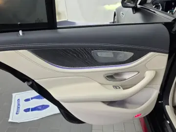 2022 Mercedes-Benz AMG GT с пробегом 10 366 км